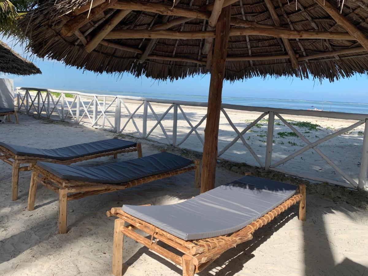 בווג'ו The African Paradise Beach Hotel מראה חיצוני תמונה