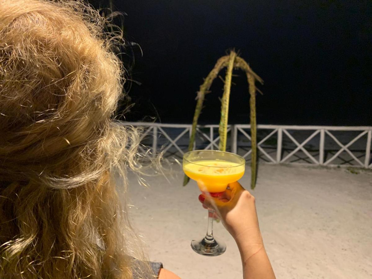 בווג'ו The African Paradise Beach Hotel מראה חיצוני תמונה